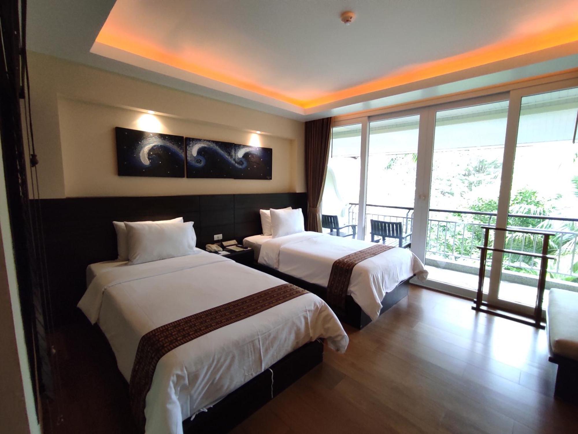 R-Mar Resort And Spa Patong, Phuket Екстериор снимка