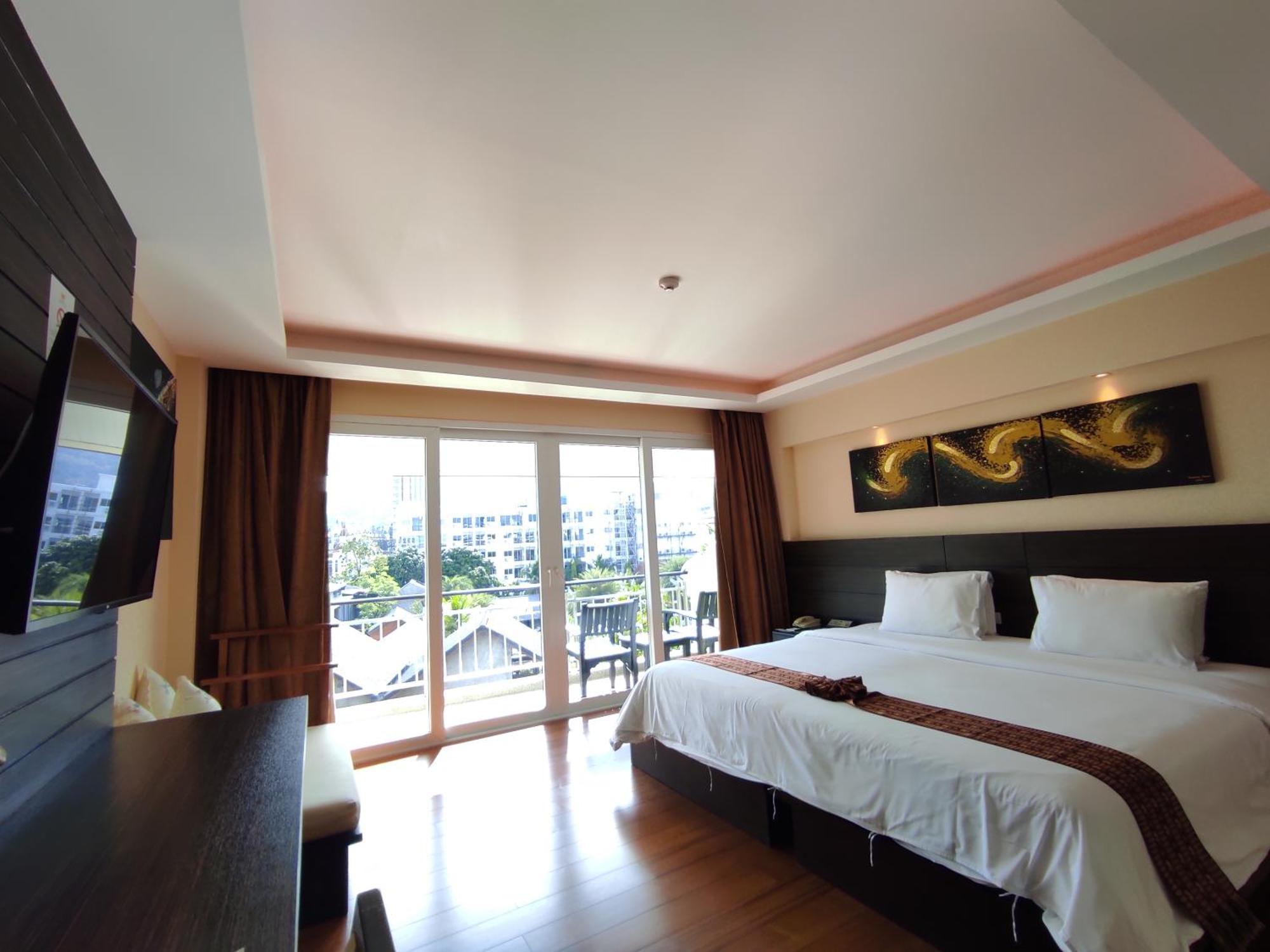 R-Mar Resort And Spa Patong, Phuket Екстериор снимка