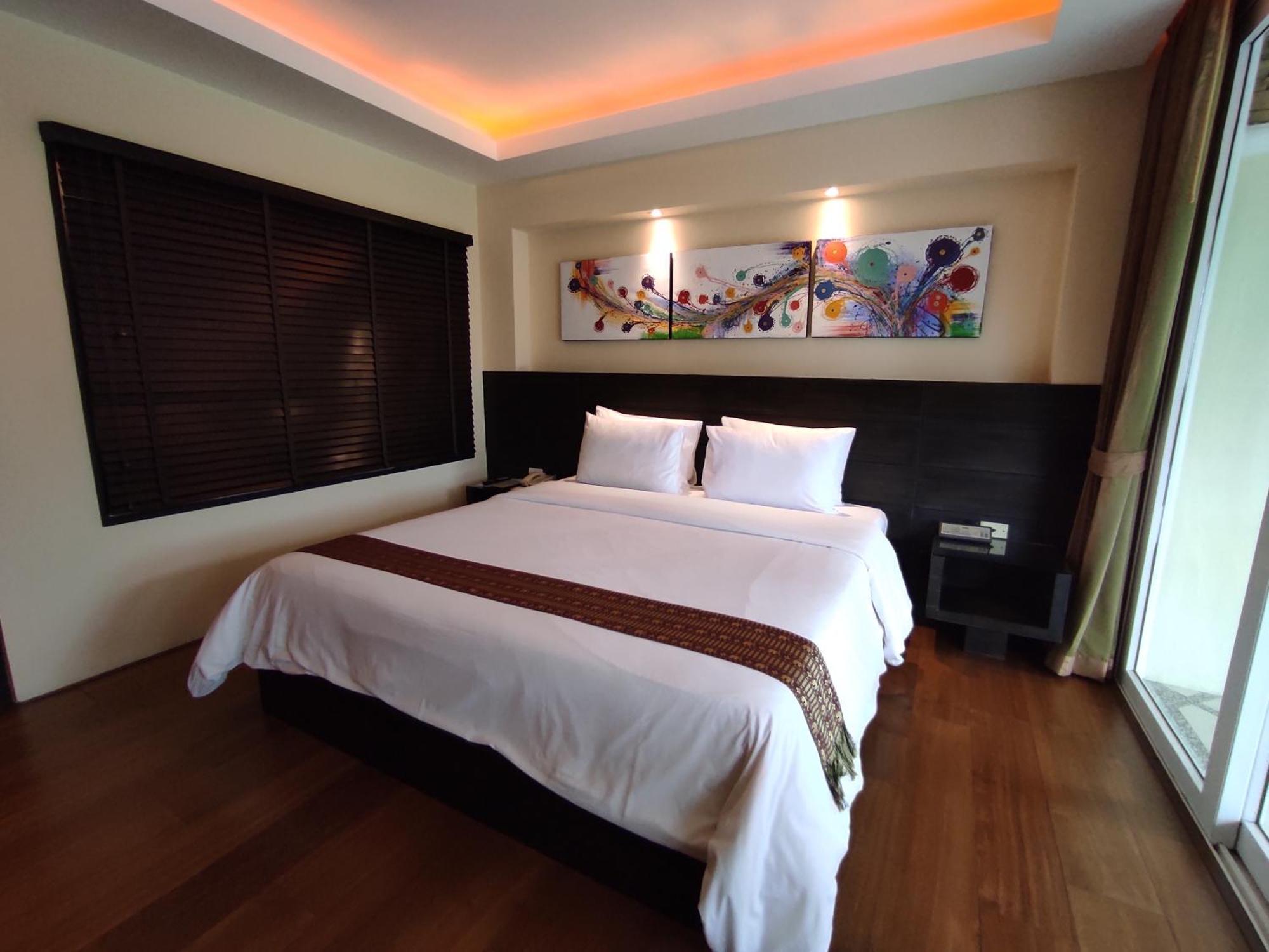 R-Mar Resort And Spa Patong, Phuket Екстериор снимка