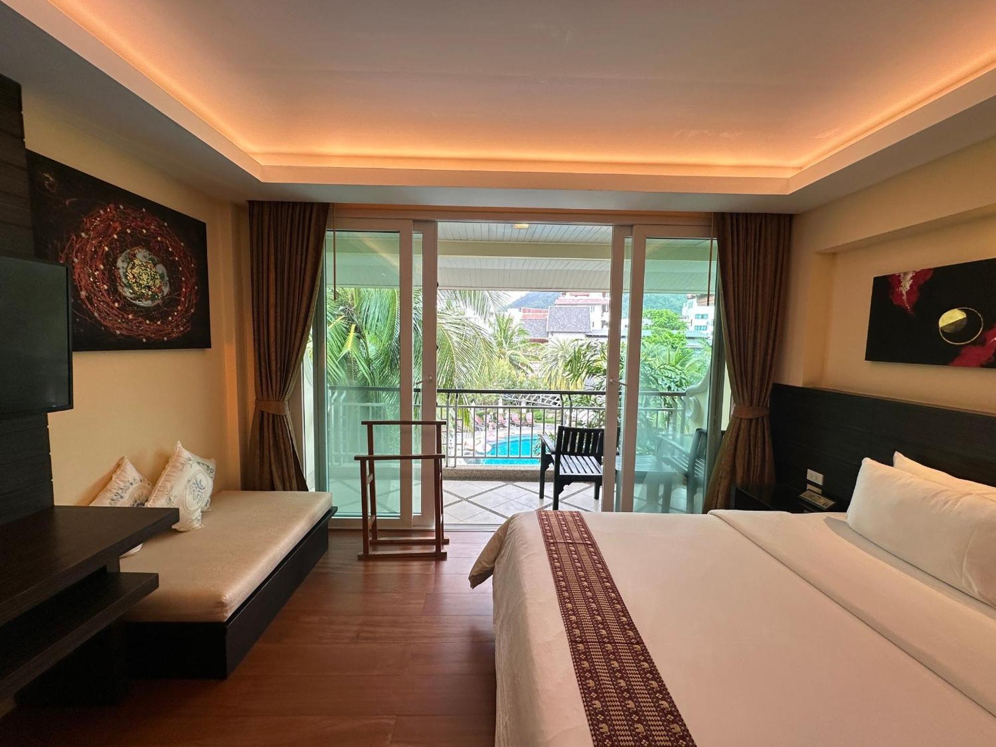 R-Mar Resort And Spa Patong, Phuket Екстериор снимка